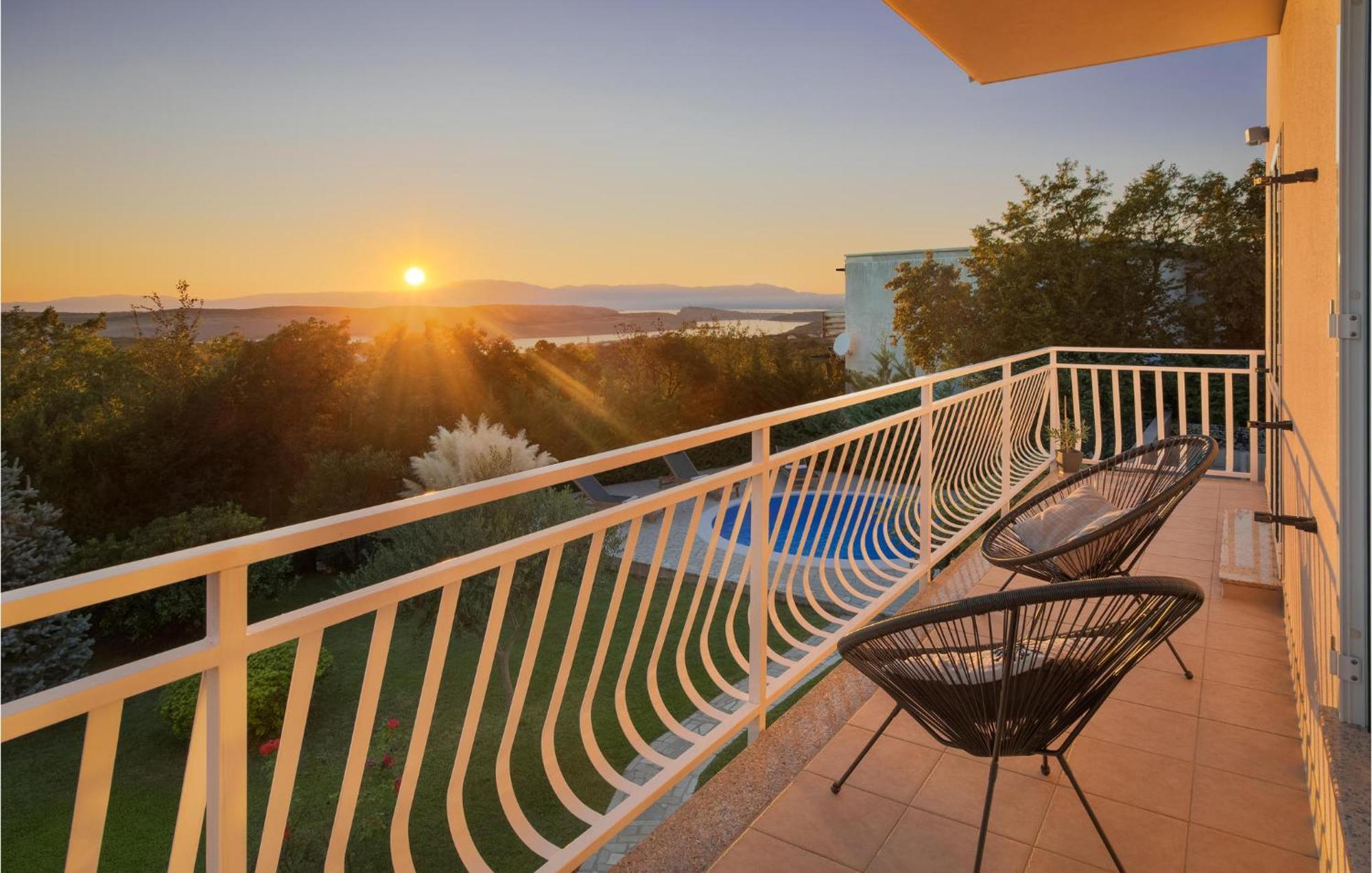 Nice Home In Jadranovo With Outdoor Swimming Pool ภายนอก รูปภาพ