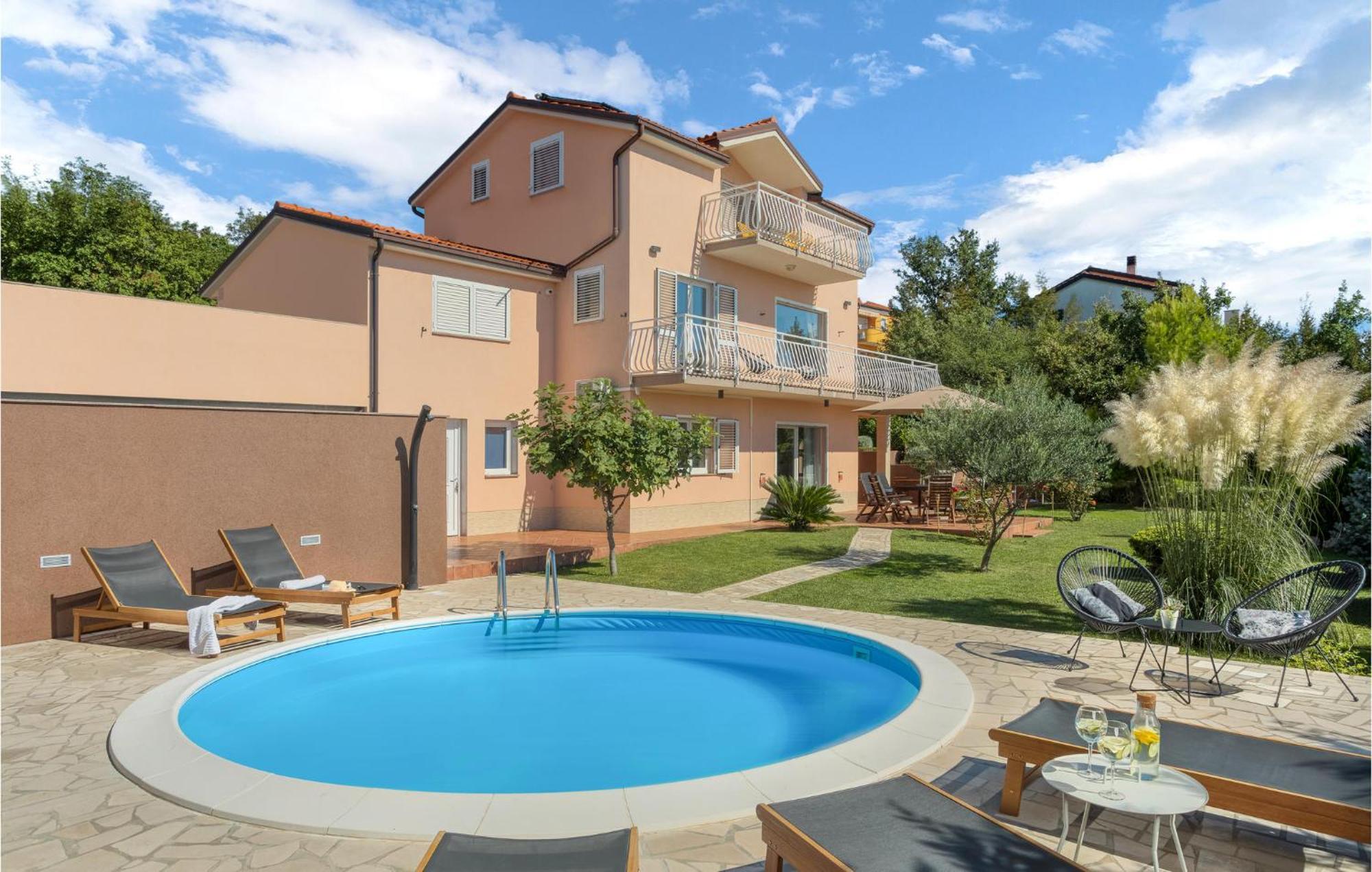 Nice Home In Jadranovo With Outdoor Swimming Pool ภายนอก รูปภาพ